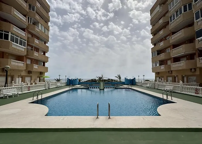 Hawaii V -6c - By Watermelon *